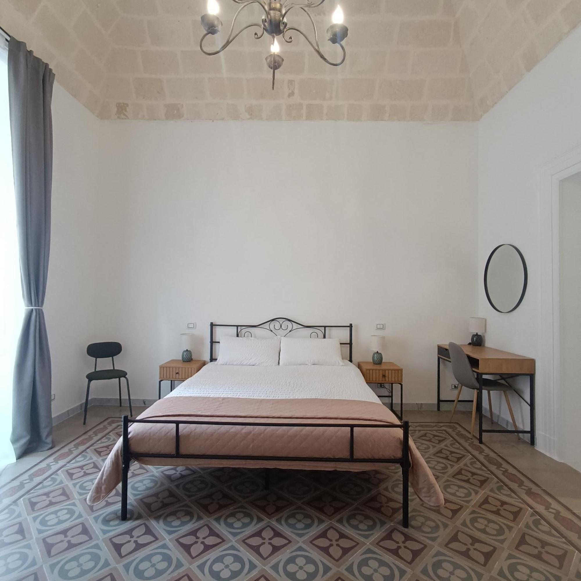 Dimora Tarantina Hotel ตารันโต ภายนอก รูปภาพ